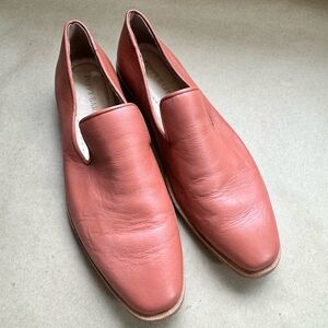 NWOT Poppy Barley Daily Loafer in Pinkish Brown Leather. Size 6.5